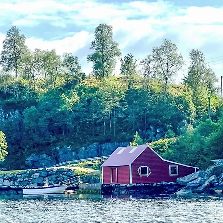 Bjorkeneset By Interhome